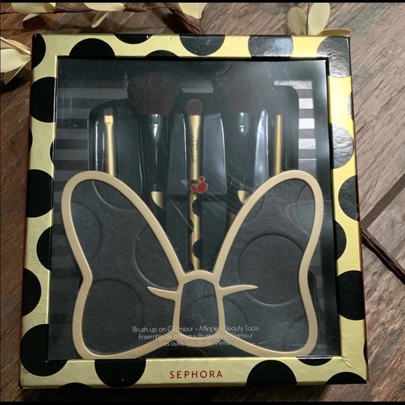Sephora Disney Brush Set BNWTS - Picture 2 of 8